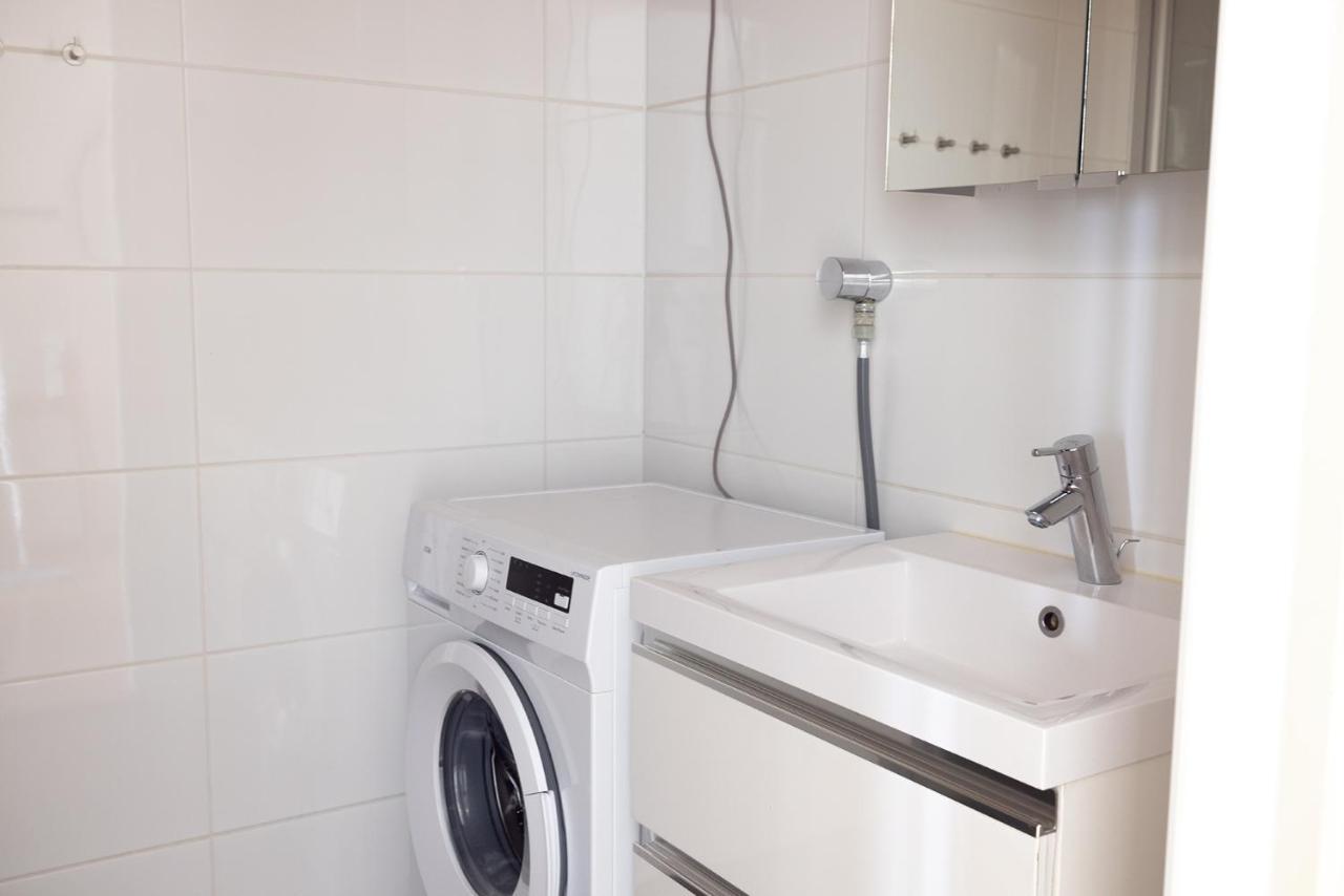 Poista 2Ndhomes Modern 1Br Home With Balcony By The Central Station 헬싱키 외부 사진